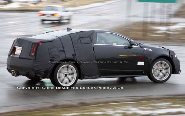 Spy Shots: 2011 Cadillac CTS Coupe V-series still alive!