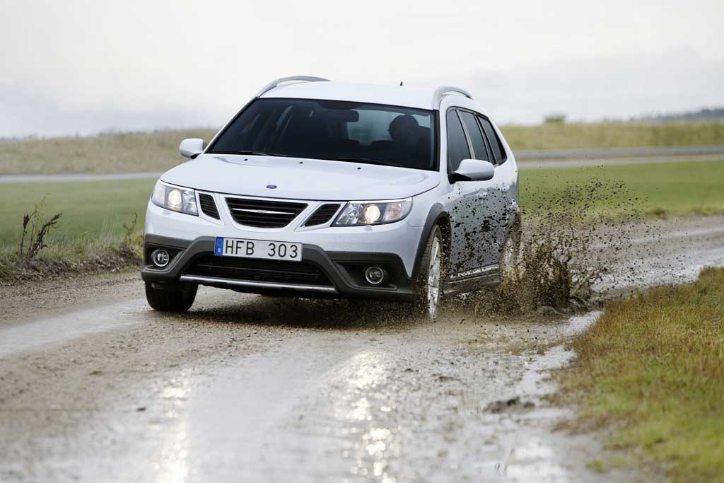 First Look: 2010 Saab 9-3X