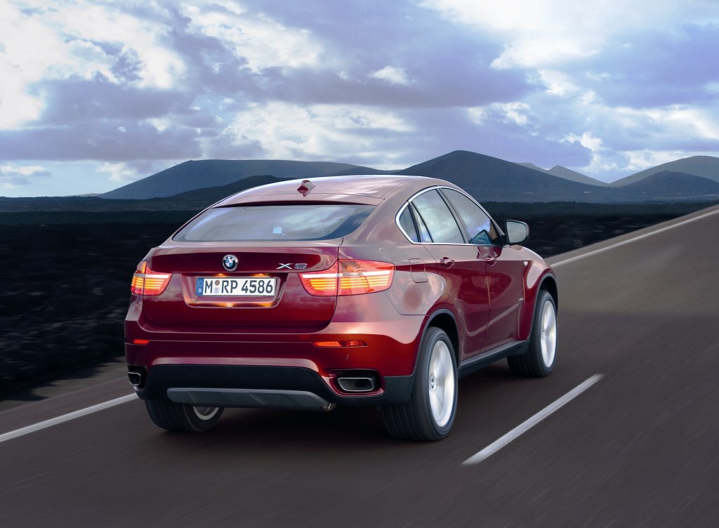 BMW X6 M Debuts in New York