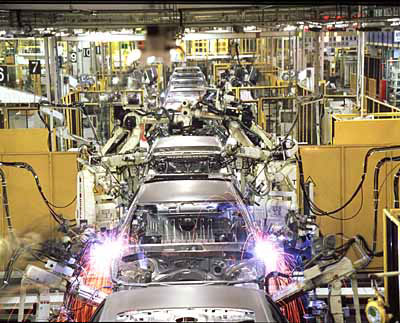 Analysis: Quake Could Reorder Auto Industry