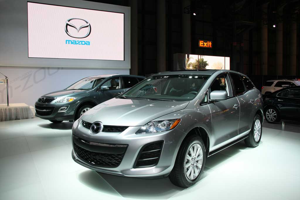 First Look: 2010 Mazda CX-7