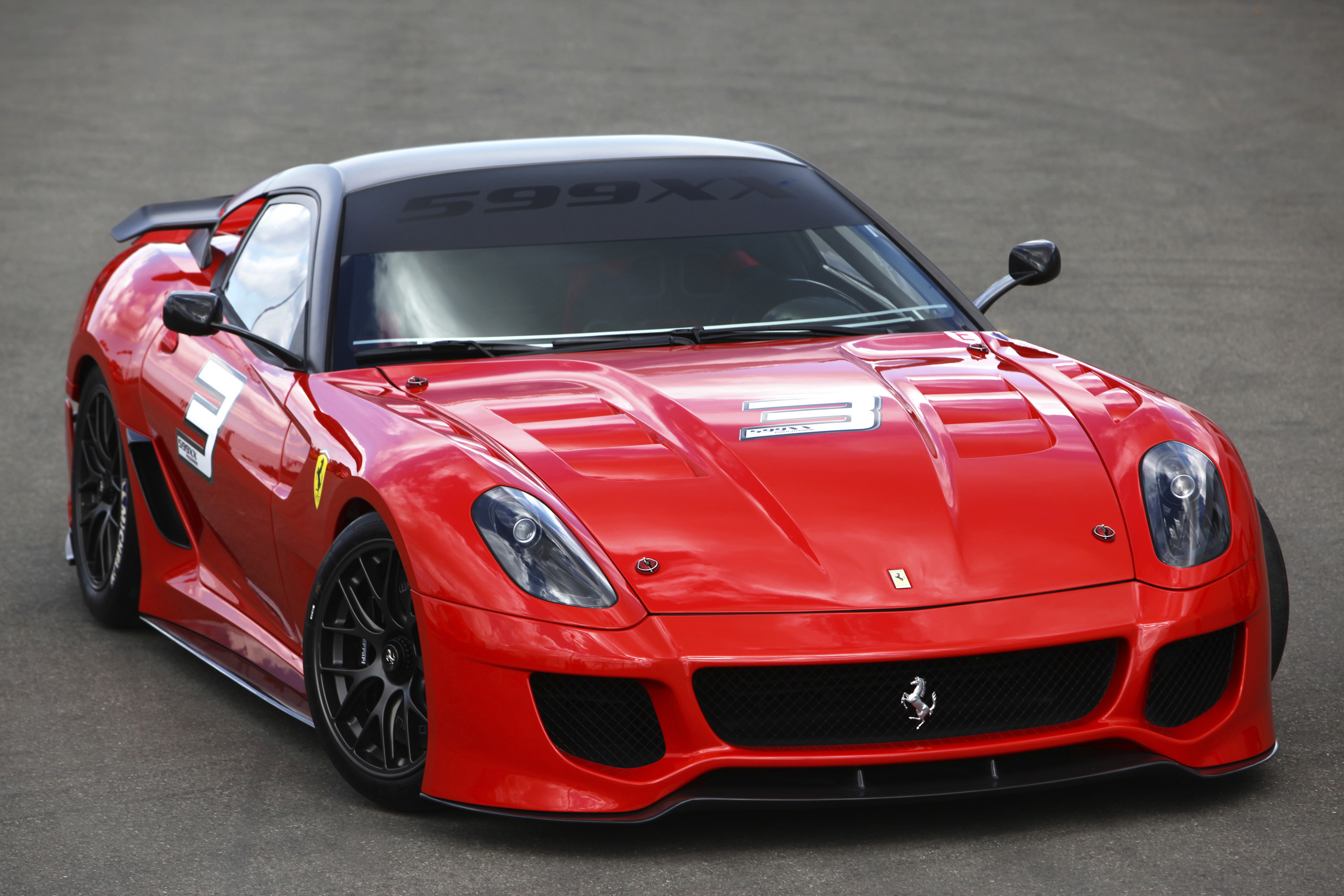 First Look: Ferrari New 599xx