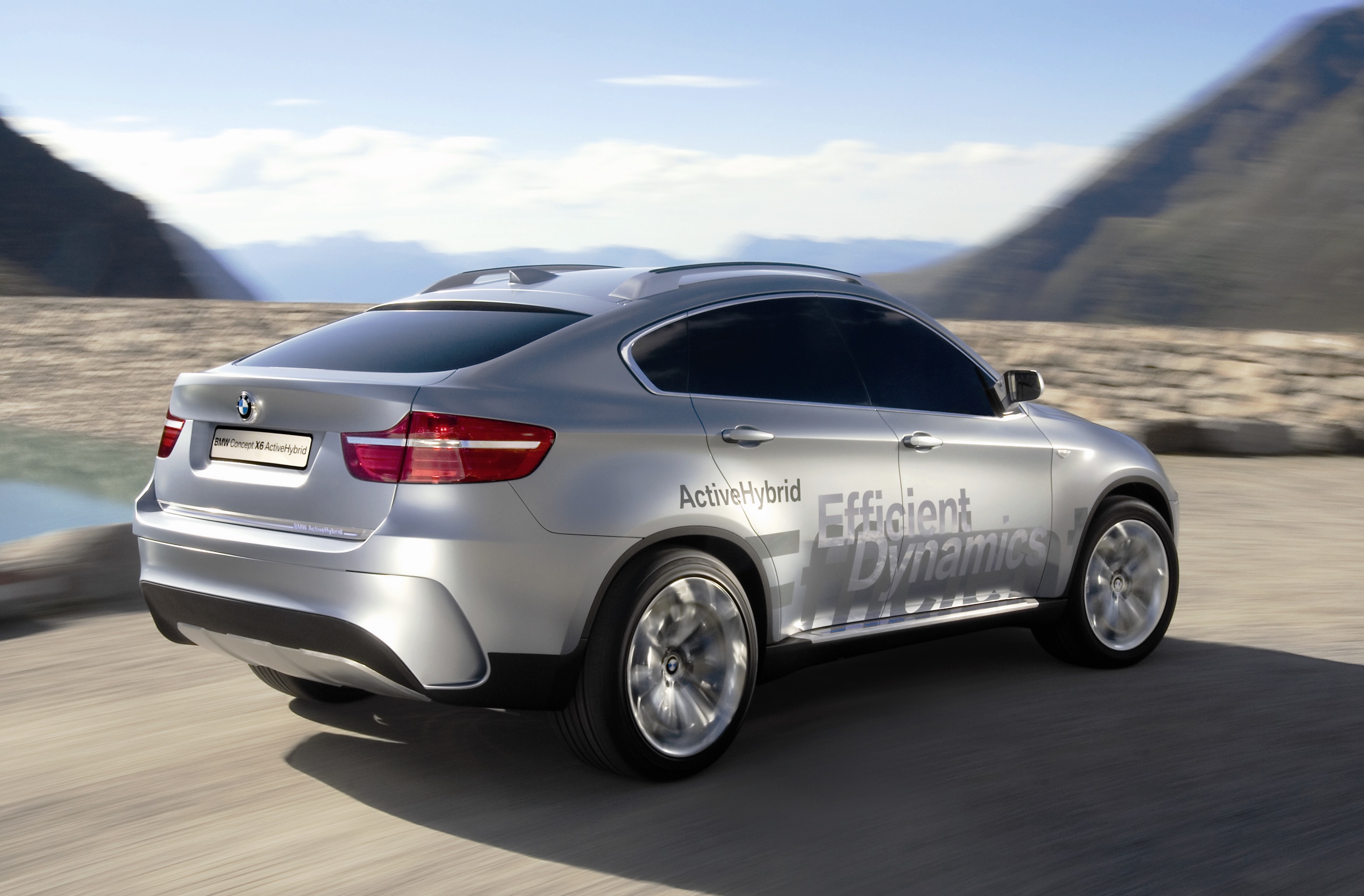 Sneak Peek: BMW Concept X6 ActiveHybrid