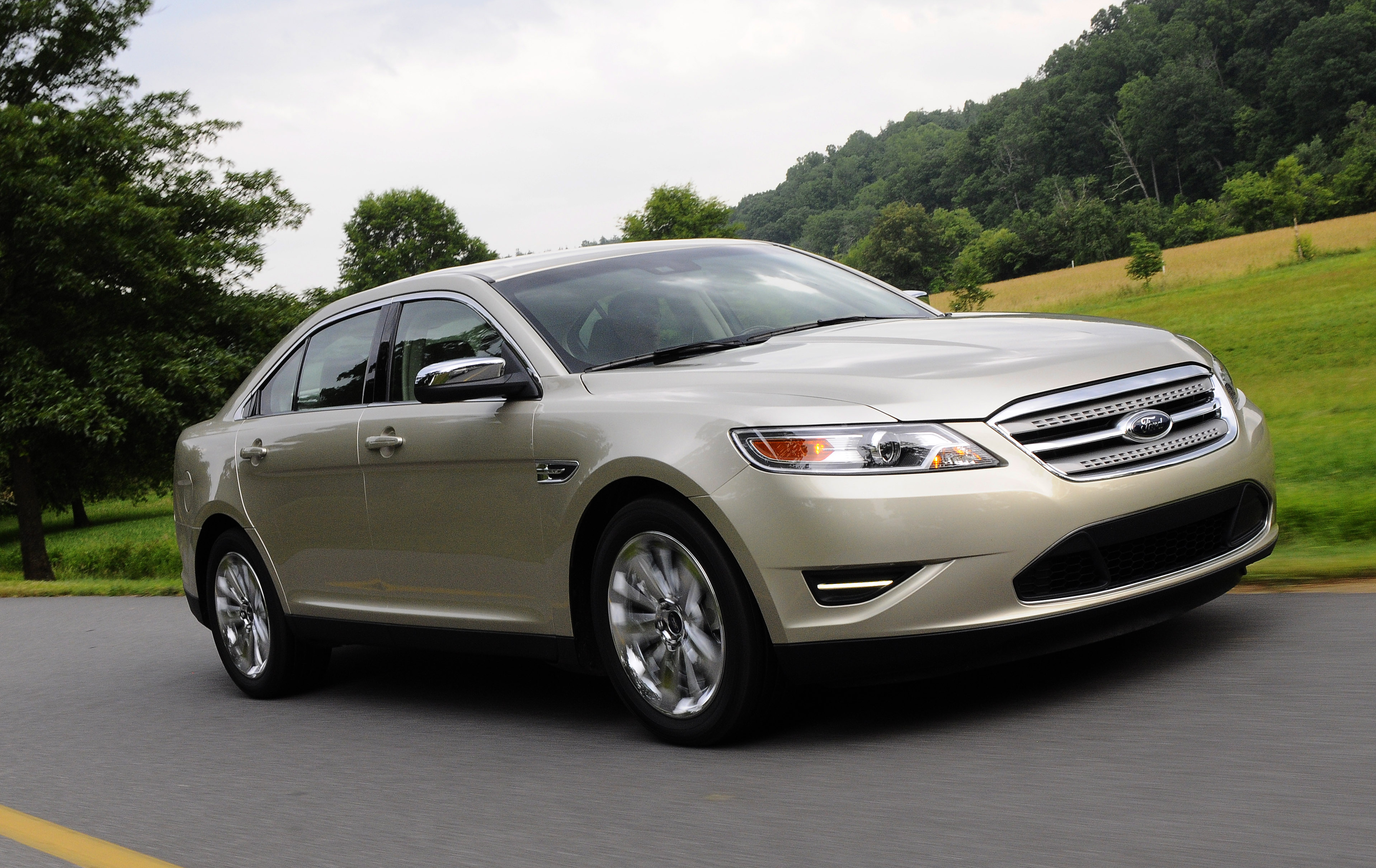 Ford Lawsuit Claims “Design Defect” Can Cause Unintended Acceleration