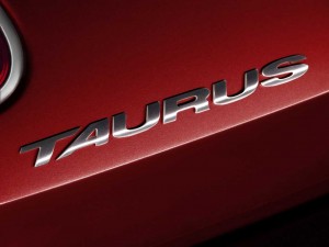 The badge may be the same, but there are some big differences between the original Taurus and the 2010 version. For one thing, the new car is a full-size, rather than midsize sedan.