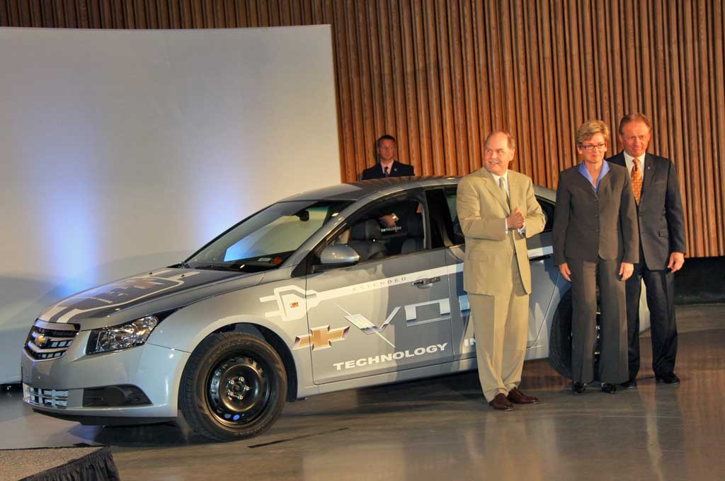 GM Debuts New Battery Lab