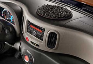 Is that a shag rug - or a chia pet - growing out of the instrument panel?