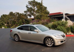 Though the final name hasn't been locked down, this 2011 Hyundai Equus prototype will take aim against the likes of the Mercedes-Benz S-Class and Lexus LS.