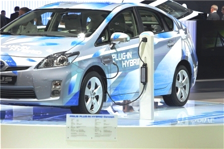 Worldwide Sales of Toyota Hybrids Top 2 Million