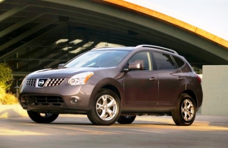 Nissan Recalls Rogue Models for Faulty Steering