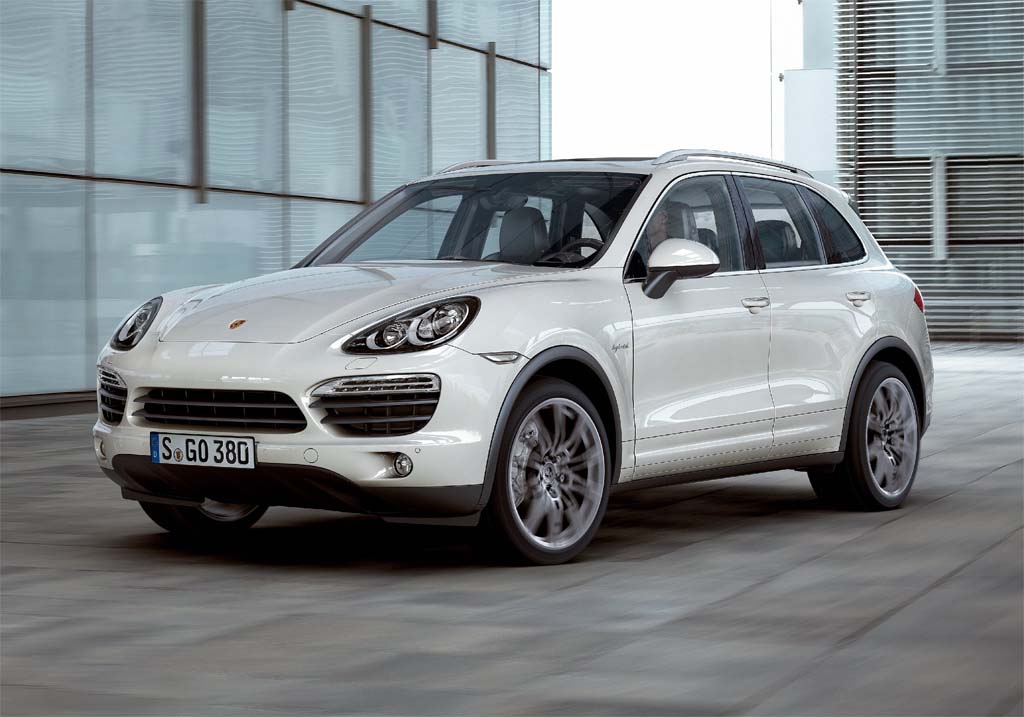 First Look: 2011 Porsche Cayenne