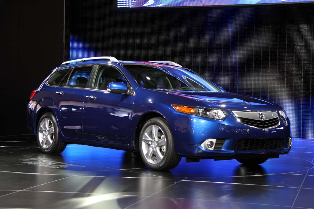 First Look: 2011 Acura TSX Wagon