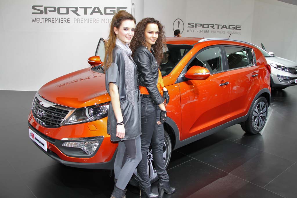 First Look: 2011 Kia Sportage