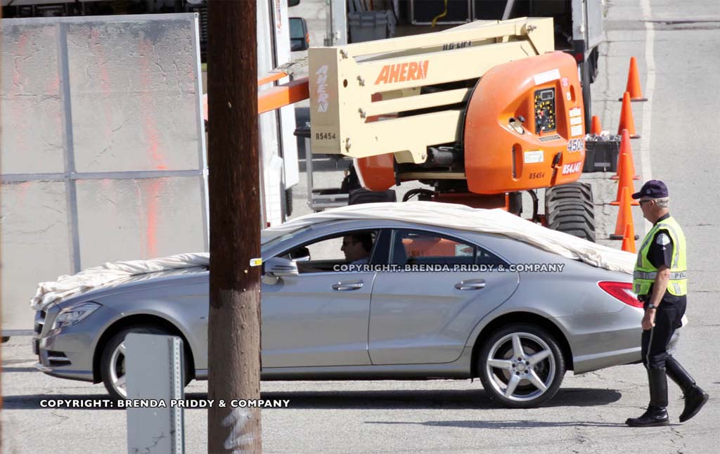 Spy Shot: 2012 Mercedes-Benz CLS