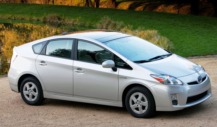 Toyota Ups 2011 Prius Pricing