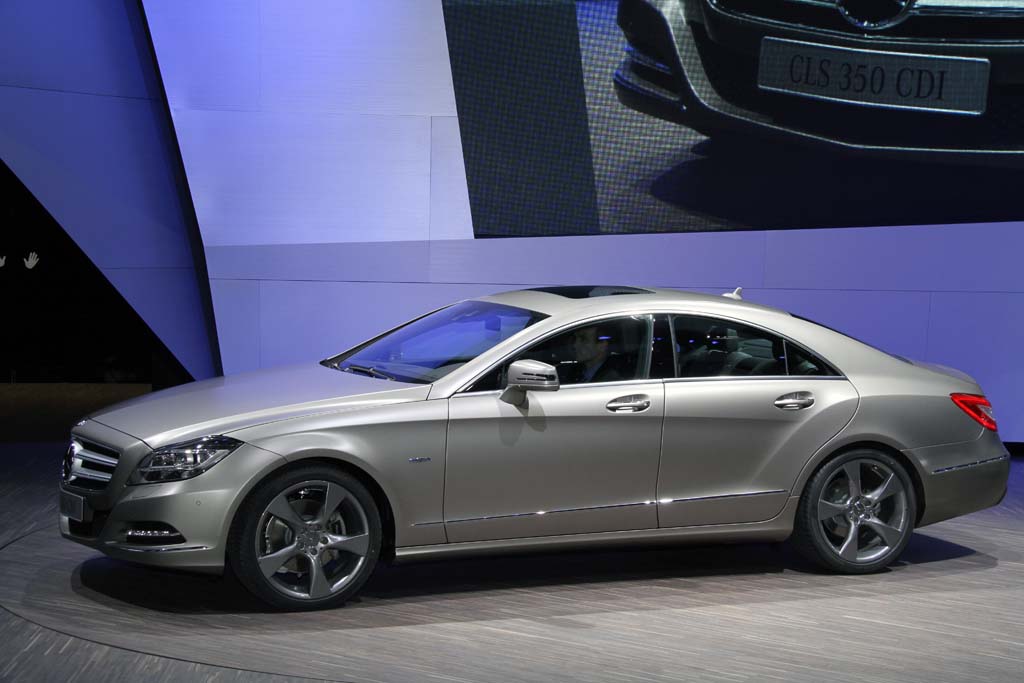 Daimler Plans To Celebrate 125th Anniversary With New Patent