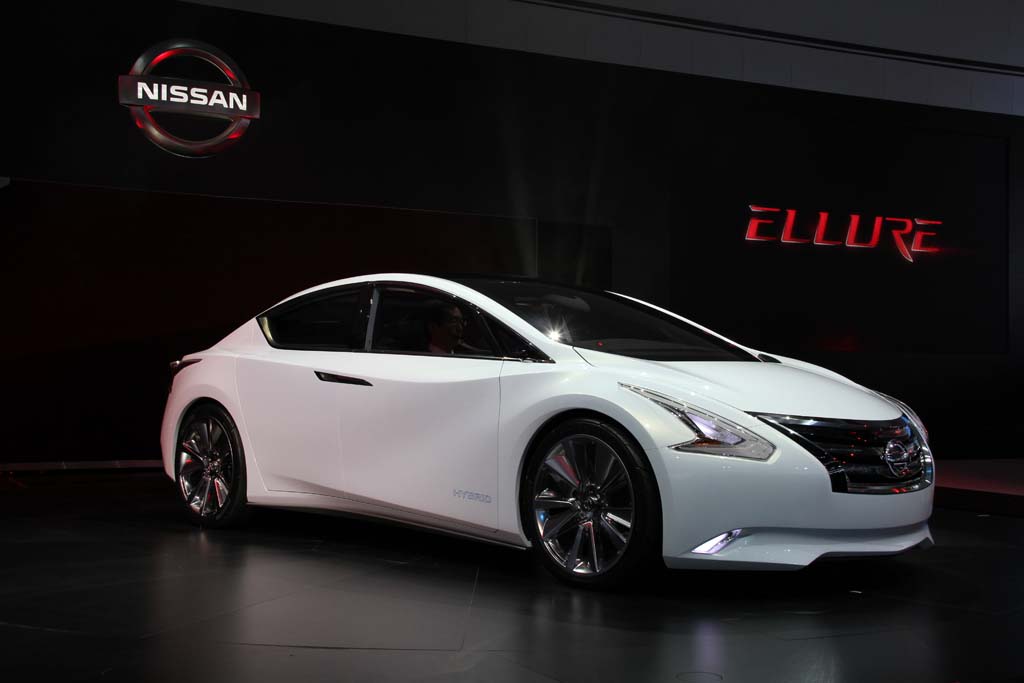 First Look: Nissan Ellure Concept