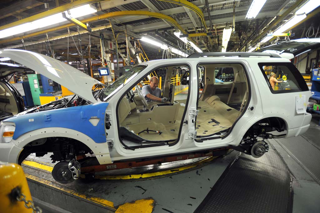 Car Sales on the Rebound – Will Workers Benefit – Especially in Detroit?