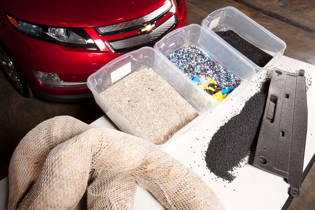 GM Recycles Waste From Gulf Oil Spill For Use In Chevy Volt