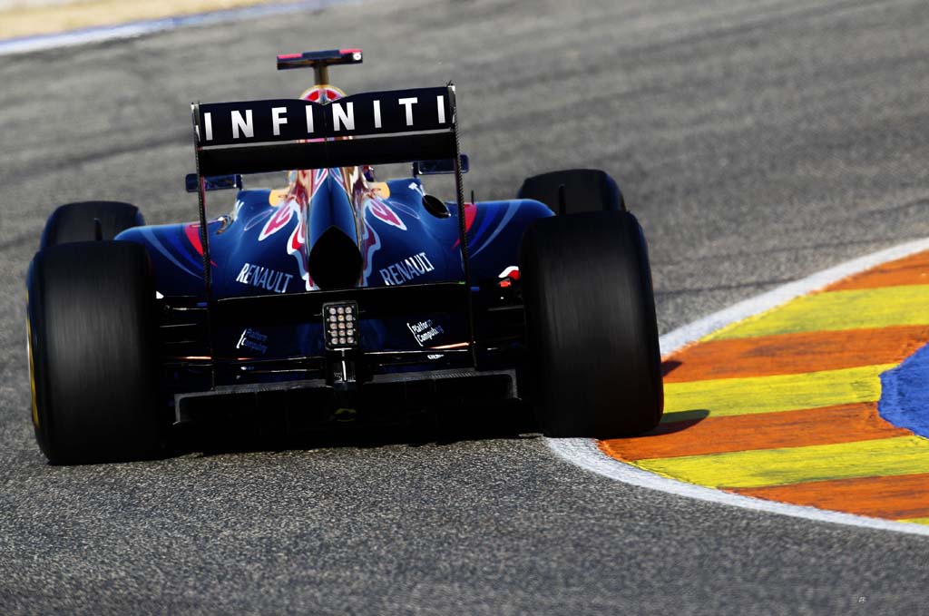 Infiniti Partnering with Red Bull F1 Team