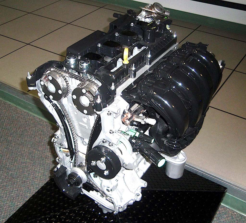 Ford Unveils 40-MPG Gas Engine for 2012 Focus