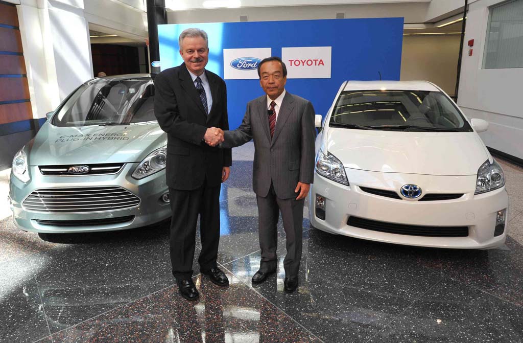 Ford, Toyota Teaming up on Hybrid, Telematics Technology