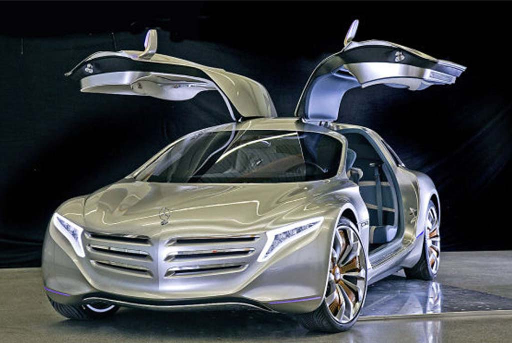 First Look: Mercedes-Benz F125! Gullwing Coupe Concept