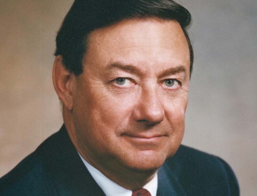 Former GM Chairman John Smale Dead at 84