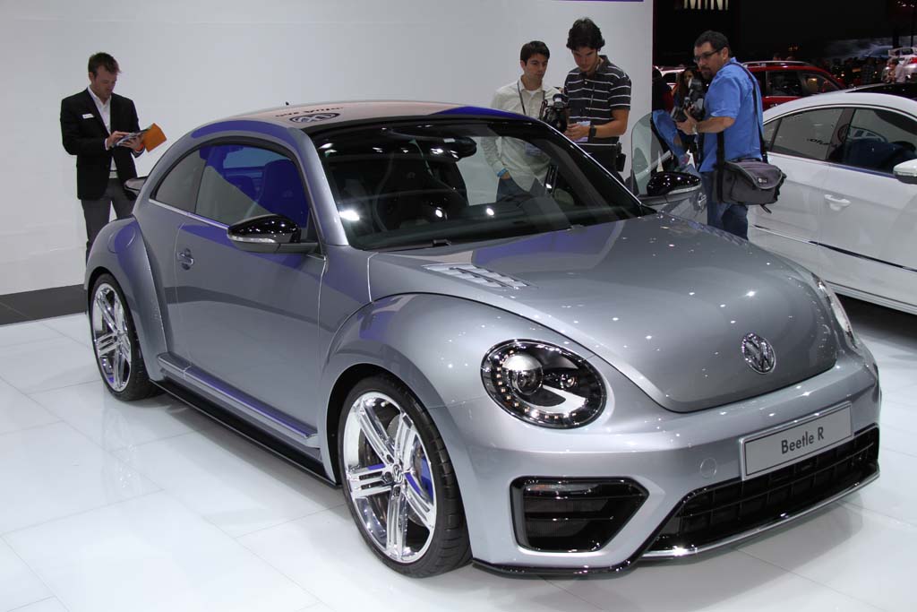 Volkswagen Hints at Production Plans for Beetle R