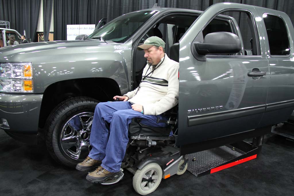 Mobility Center Offers Aid to Disabled Drivers