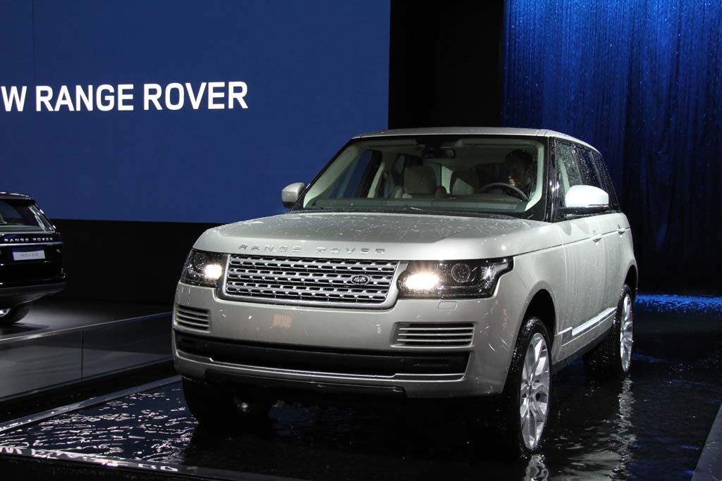 Is New Range Rover the Last of Another Era?