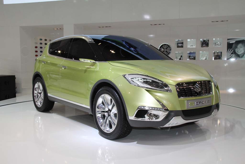 First Look: Suzuki S-Cross