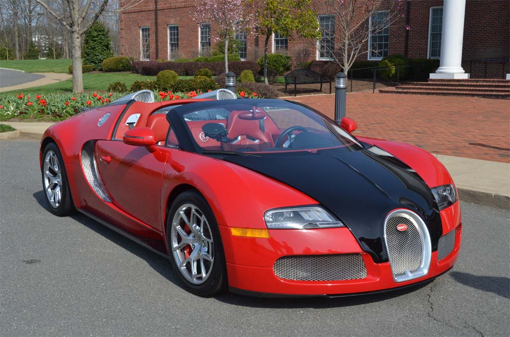 Nudging 253 mph in a Bugatti Veyron Grand Sport