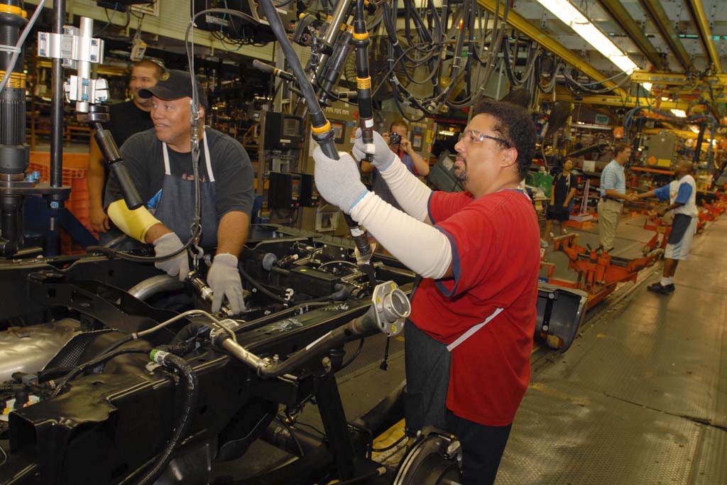 Ford Forced to Temporarily Shut Down Third, Fourth Plants Due to COVID