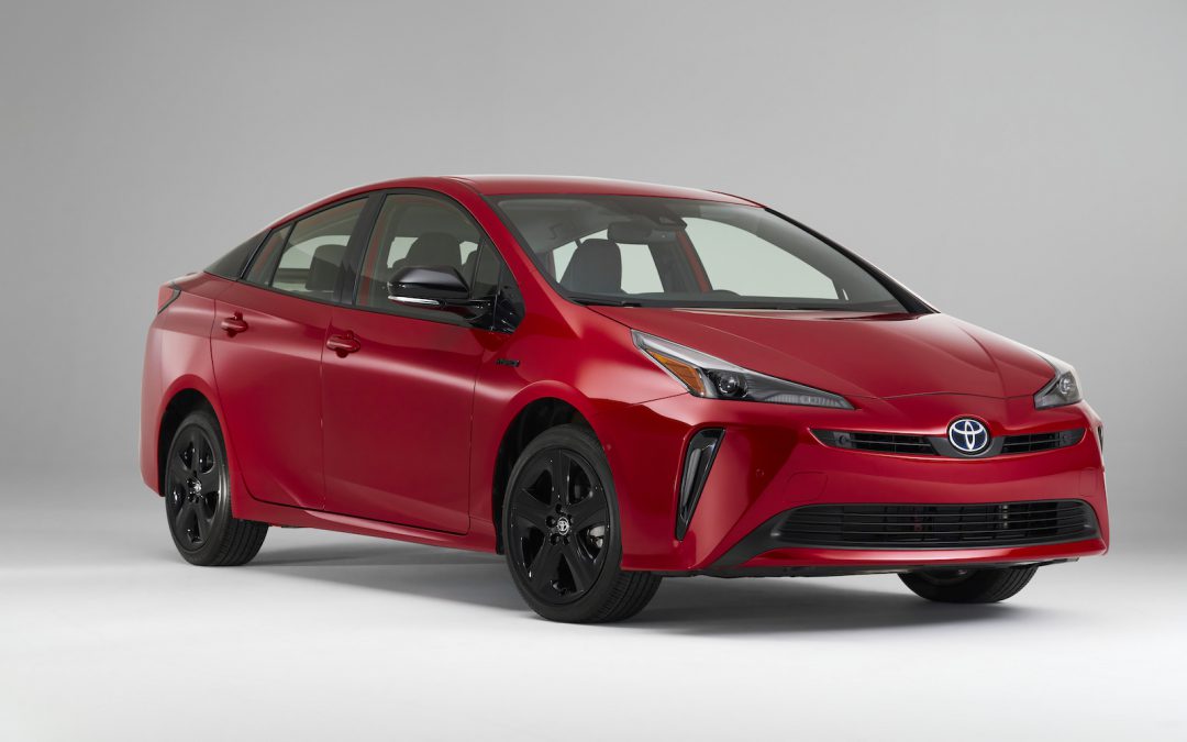 Toyota Marks 20th Anniversary of “The Car That Changed an Industry” with Special Edition Prius