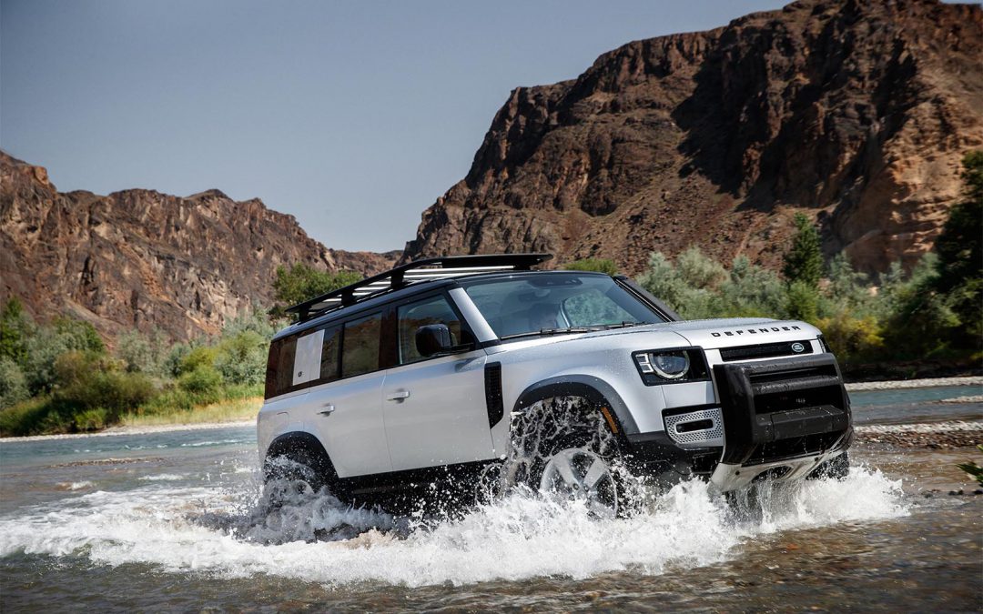 Land Rover Defender Rolls into U.S. Showrooms