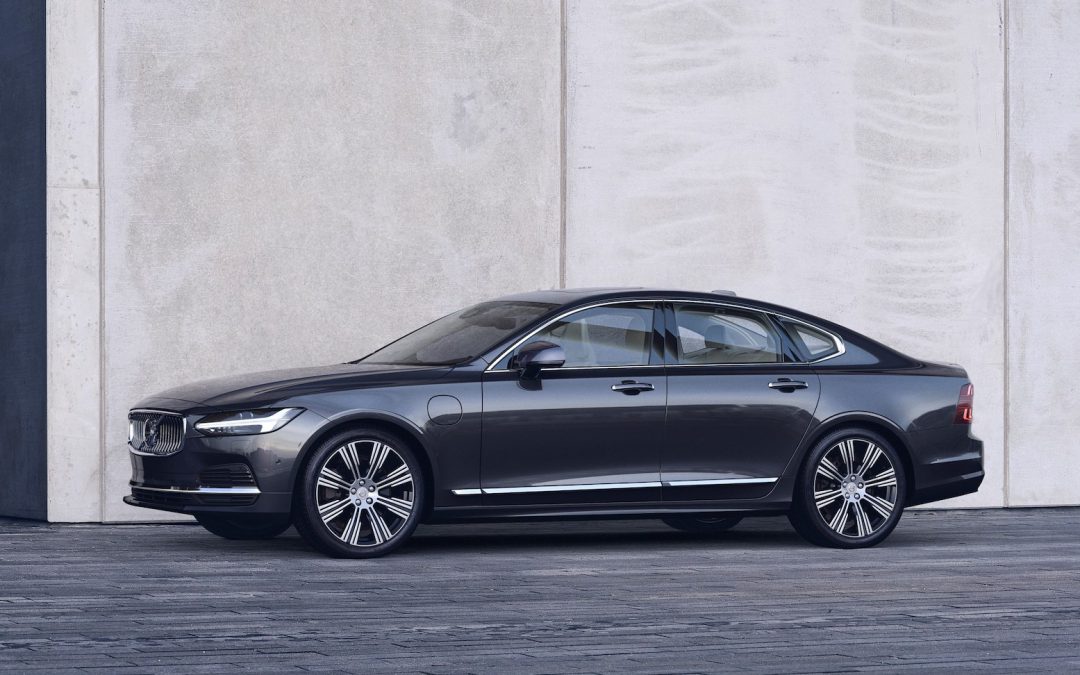 Volvo S90 Plug-In Hybrid Tops AAA’s First-Ever Car Guide